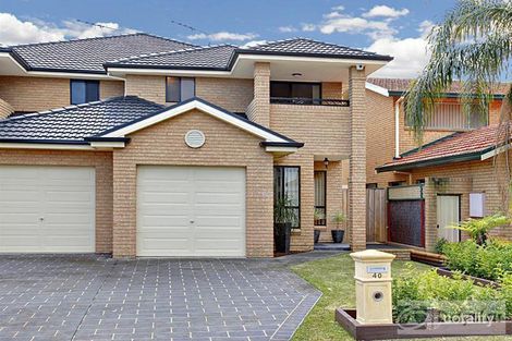 40 Burns Rd, Picnic Point, NSW 2213