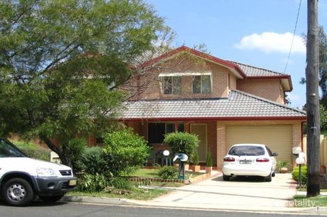12 Kent Rd, North Ryde, NSW 2113