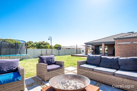 Property photo of 2 Silverleaf Road Kialla VIC 3631