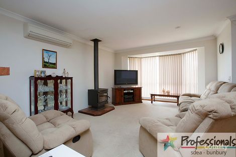 Property photo of 2A Shannon Way Collie WA 6225