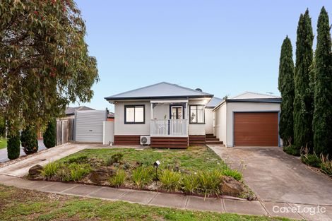 Property photo of 13 Cullen Drive Wyndham Vale VIC 3024