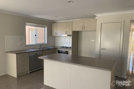 Property photo of 11 Noosa Court Shepparton North VIC 3631