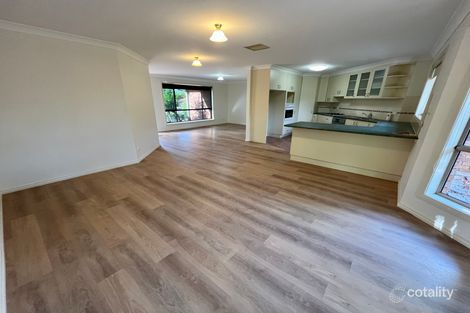 Property photo of 2/8 Cobden Place Parkes NSW 2870