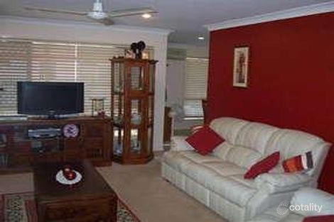 Property photo of 31 Xanadu Crescent Rothwell QLD 4022