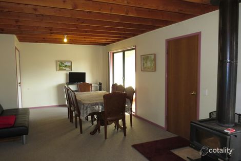 Property photo of 18 Crisp Street Omeo VIC 3898