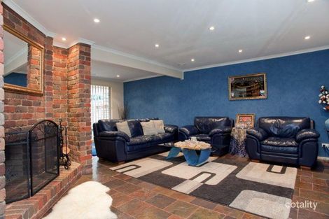 Property photo of 1 Arthur Phillip Way Mill Park VIC 3082