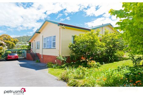 6 Milford St, Lindisfarne, TAS 7015