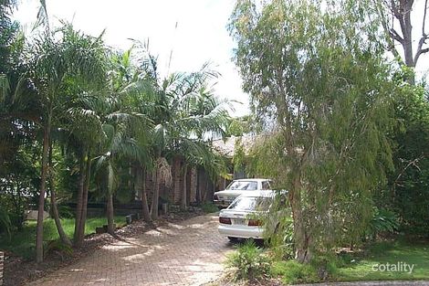 4 Coll, Merrimac, QLD 4226