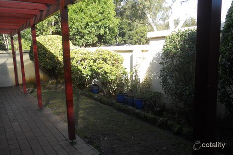 Property photo of 2/12 Lauren Close Green Point NSW 2251