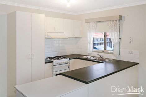 Property photo of 2/49 Songlark Crescent Werribee VIC 3030