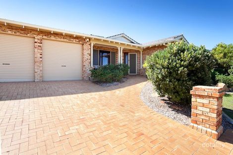 16 Brockwell Pl, Hillarys, WA 6025