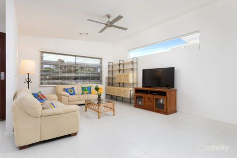 Property photo of 223/299 Napper Road Arundel QLD 4214