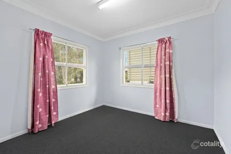 Property photo of 28 Viney Street Chermside West QLD 4032