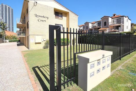 1/39 Lenneberg St, Southport, QLD 4215