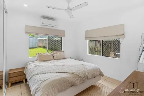 Property photo of 74 Bathurst Drive Bentley Park QLD 4869