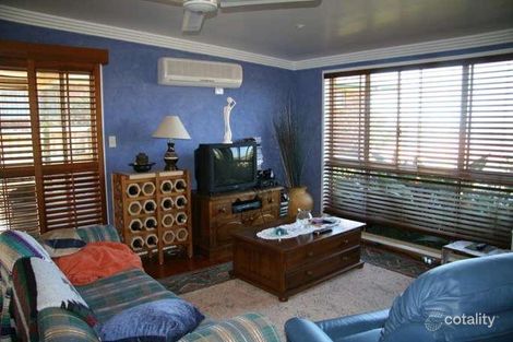 Property photo of 28 Karingal Avenue Bilambil Heights NSW 2486