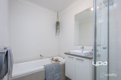 Property photo of 19 Graze Road Sunbury VIC 3429