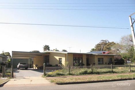 18 Yorktown Cres, Henley Beach South, SA 5022