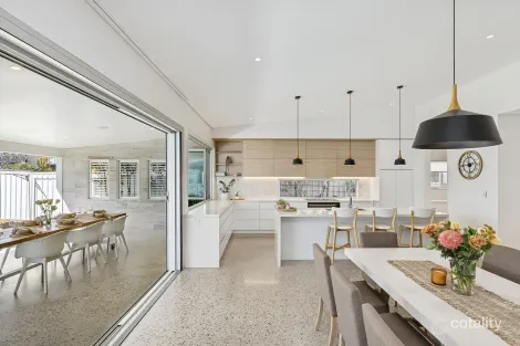 Property photo of 10 Binburra Avenue Toowoon Bay NSW 2261