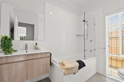 Property photo of 17A Sandville Avenue Broadview SA 5083
