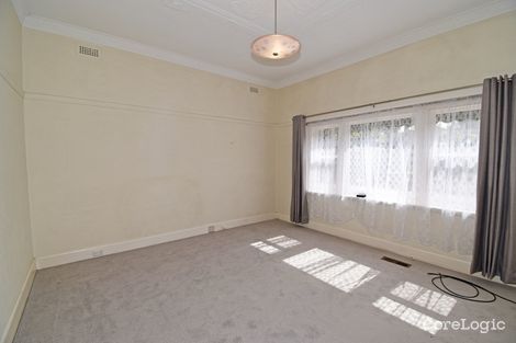 Property photo of 18 Smith Street Bentleigh VIC 3204