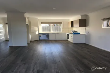 2/38 Armstrong St, Sunshine West, VIC 3020