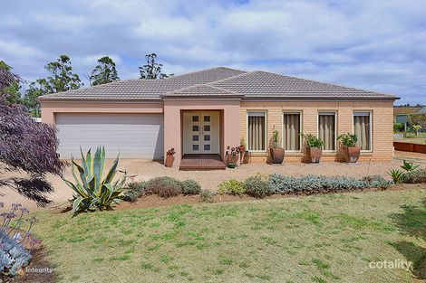 Property photo of 32 Elvin Drive Kinglake VIC 3763