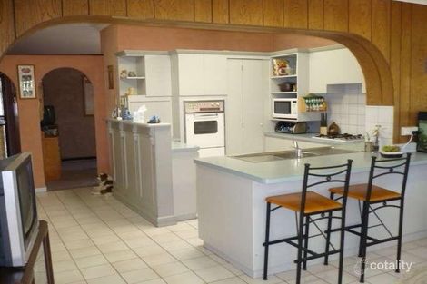 Property photo of 6 Inglis Court Medina WA 6167