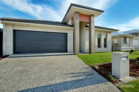 38 Azure Way, Hope Island, QLD 4212