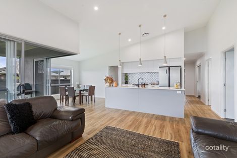 Property photo of 26 Bradley Crescent Nirimba QLD 4551