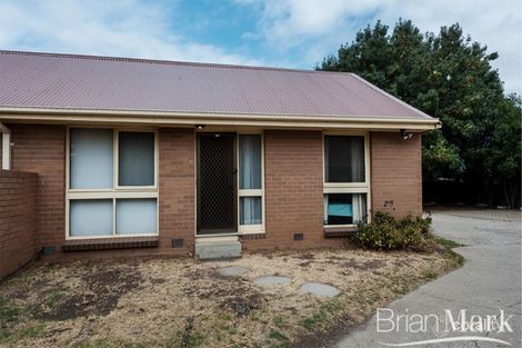 8/27 Deutgam St, Werribee, VIC 3030