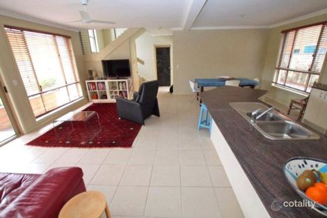 Property photo of 2/50 Wharf Street Tuncurry NSW 2428