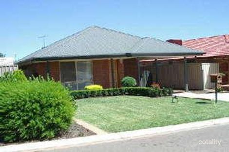 10 Edward Ave, Craigmore, SA 5114