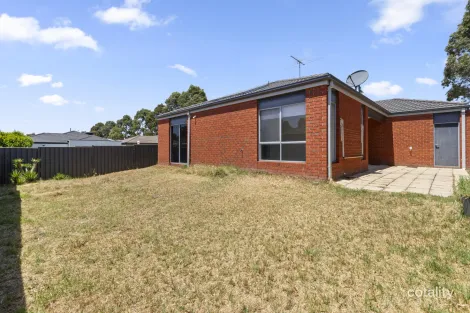 Property photo of 78 Alisma Boulevard Cranbourne North VIC 3977