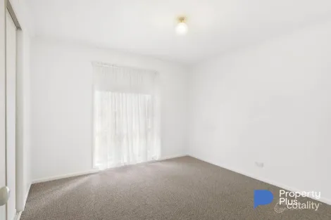 Property photo of 9 Symes Street Kangaroo Flat VIC 3555