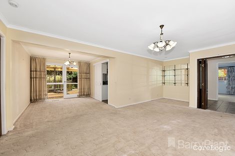 Property photo of 5 Dumfries Court Glen Waverley VIC 3150