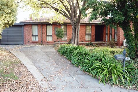 Property photo of 5 Dumfries Court Glen Waverley VIC 3150