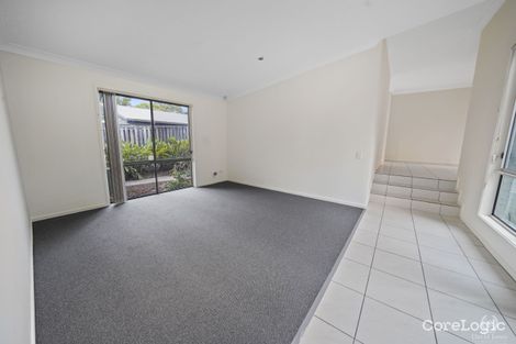 Property photo of 8 Elm Place Heathwood QLD 4110