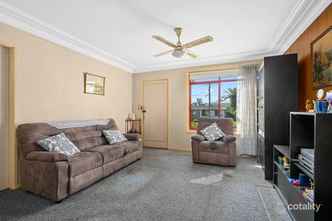Property photo of 14 Wych Avenue Lurnea NSW 2170