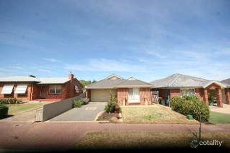 15 Mcfarlane Ave, Mitchell Park, SA 5043