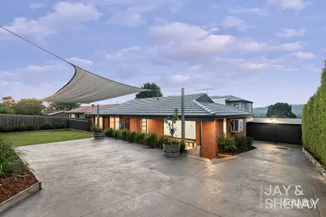 1/7 Monteith Cres, Endeavour Hills, VIC 3802