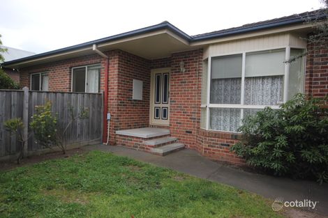 2/5 Burdekin Rd, Highton, VIC 3216