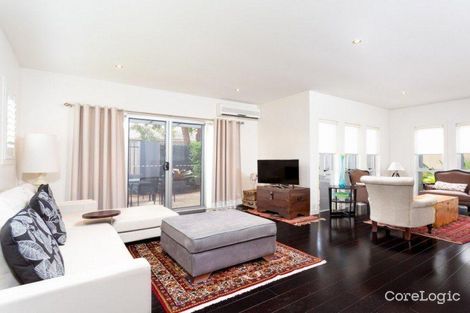 Property photo of 2/10 Valbonne Avenue Varsity Lakes QLD 4227
