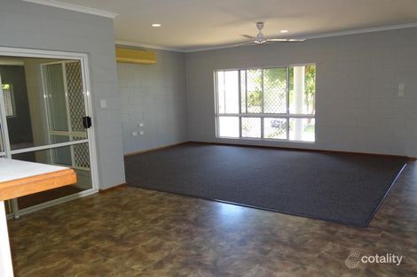 Property photo of 27 Diamond Street Mount Sheridan QLD 4868