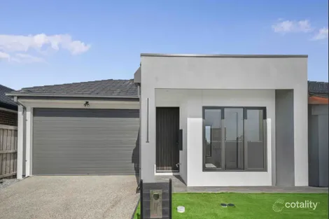 5 Salters St, Thornhill Park, VIC 3335