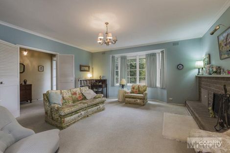 Property photo of 10 Everett Close Herne Hill VIC 3218