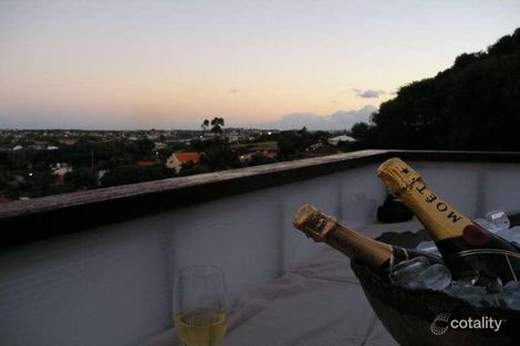 Property photo of 6 Forsyth Close Mosman Park WA 6012