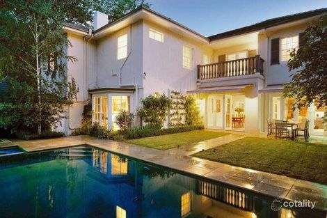Property photo of 201 Kooyong Road Toorak VIC 3142