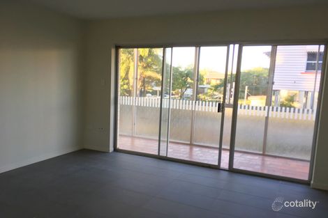Property photo of 3/40 Third Avenue Sandgate QLD 4017