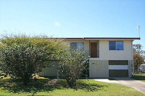 17 Downing St, Ooralea, QLD 4740